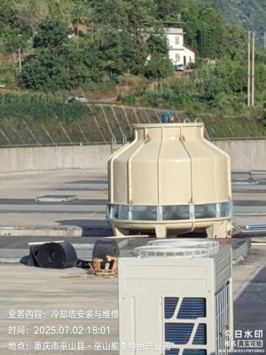 重庆150t冷却塔安装现场