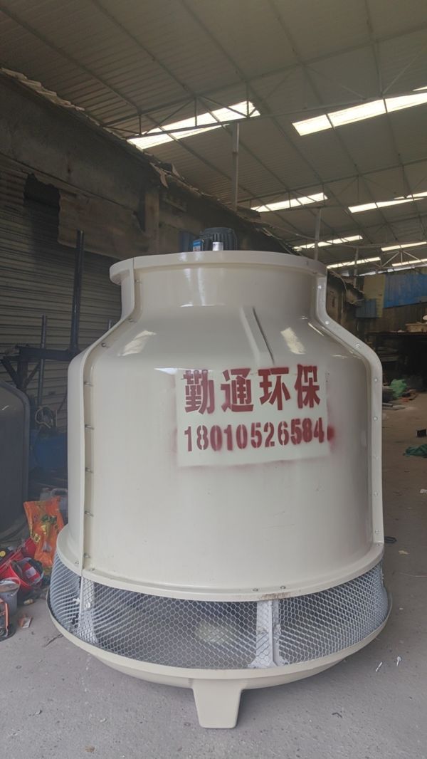 成都圆形玻璃钢冷却塔：工业降温实力派，品质看得见！